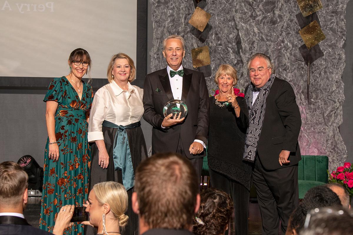 Perry Sook with other OHIO Alumni at alumni awards ceremony